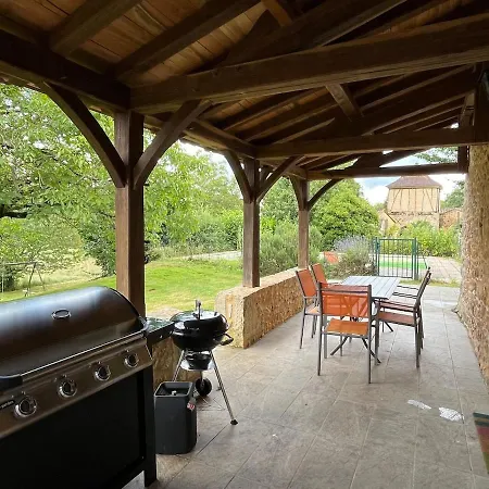 Ostal De Marcillac Avec Piscine - Petit Bois Capelou