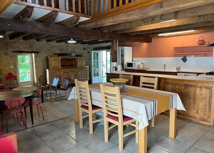 Ostal De Marcillac Avec Piscine - Petit Bois * Capelou