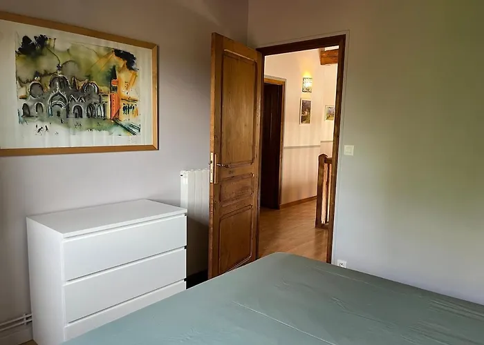 Сasa de vacaciones Ostal De Marcillac Avec Piscine - Petit Bois