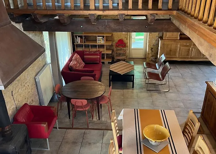 Сasa de vacaciones Ostal De Marcillac Avec Piscine - Petit Bois