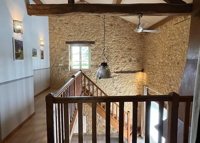 Ostal De Marcillac Avec Piscine - Petit Bois Сasa de vacaciones Capelou