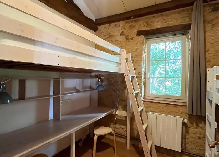 Сasa de vacaciones Ostal De Marcillac Avec Piscine - Petit Bois *