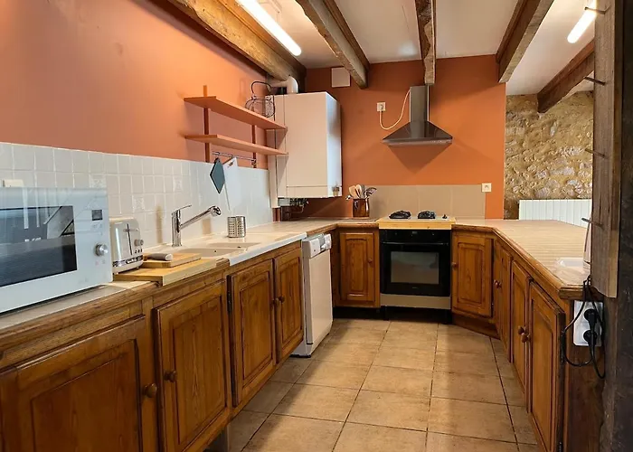 Ostal De Marcillac Avec Piscine - Petit Bois